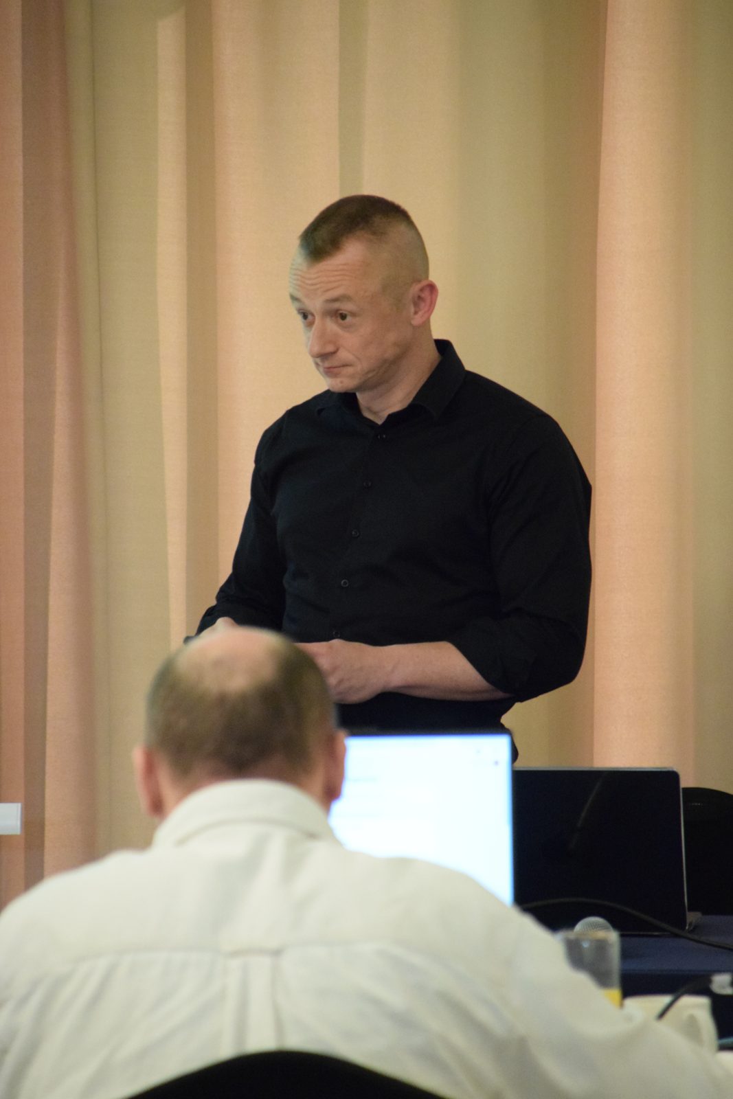The trainer presenting